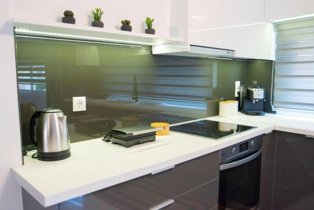 Mythos Home إرابيترا المظهر الخارجي الصورة